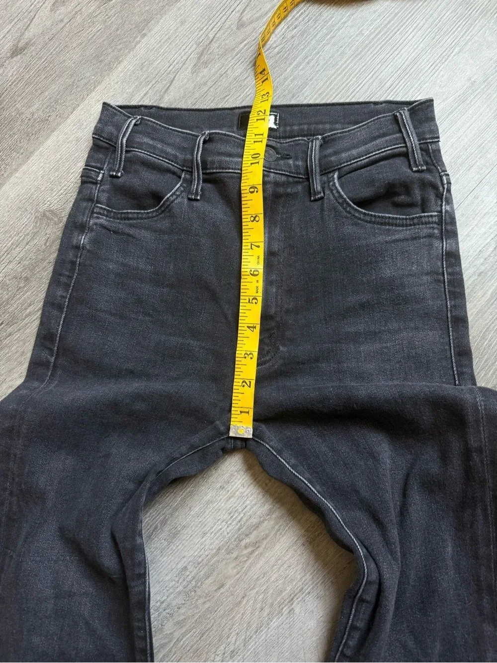 MOTHER The Hustler Ankle Fray Jeans Washed Black 27 Waist